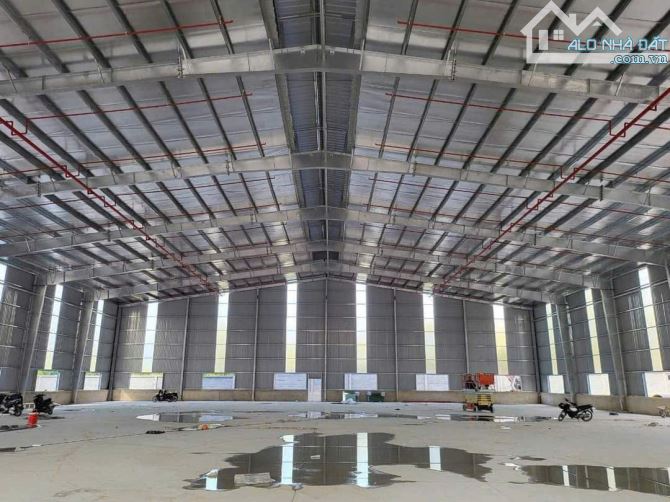 Cho thuê kho 2.000m2, 2500m2 và 5000m2 x 2 tầng tại KCN Quang Minh, Mê Linh, Hà Nội