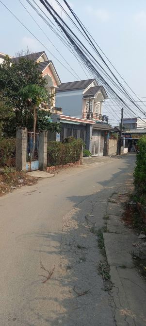CẦN BÁN GẤP LÔ ĐẤT 5X27 SỔ RIÊNG THỔ CƯ SÁT KDC TÂN PHONG