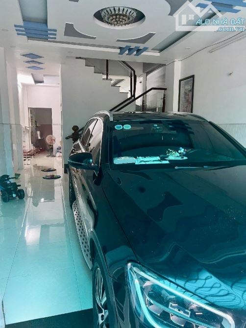 Bán nhà mặt tiền Thạnh Xuân 22, Quận 12 – DT 69m2 , sẵn mặt bằng kinh doanh - Giá 5.6 tỷ
