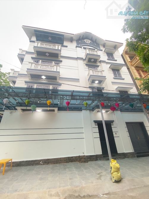 Vạn phúc Lô góc View Him Lam 51m 4 tầng, vỉa hè,kinh doanh ngày đêm, chục ô tô tránh