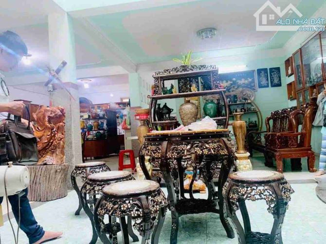 🔥 Siêu Phẩm Mặt Tiền Cách Mạng Tháng 8 – Biệt Thự 3 Tầng, 250m², Giá Chỉ 15.9 Tỷ – Kinh D