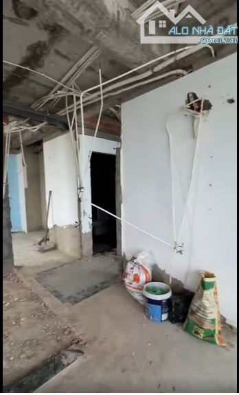 căn hộ HAGL 3PN, view đẹp thoáng, chưa nội thất