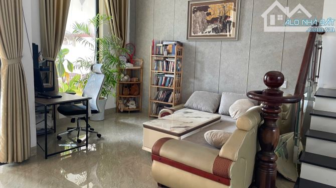 #494 – CHÍNH CHỦ GỬI BÁN NHÀ Cach PHẠM NGŨ LÃO  chỉ 300m – GIÁ CHỈ 3 TỶ 550 Vị trí đẹp – N