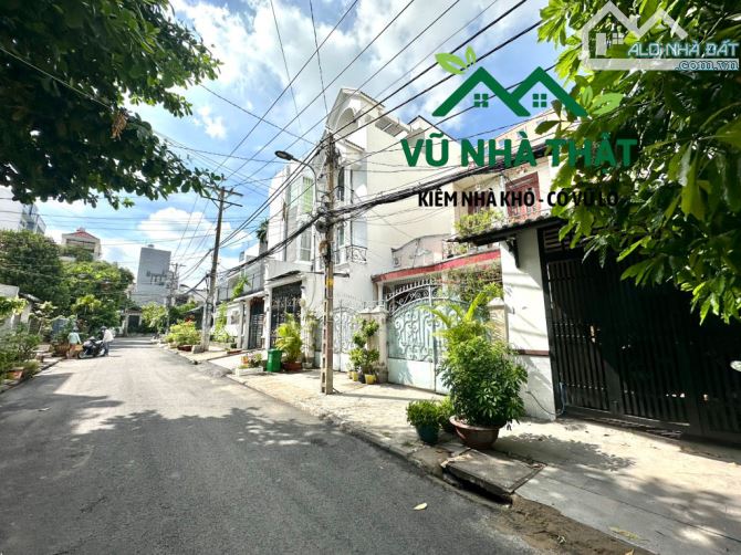 Siêu Phẩm 5 Tầng Bình Tân - Hẻm Xe Hơi Thông - Sát Mặt Tiền Đường - DT 50m2  - Nhỉnh 5 Tỷ