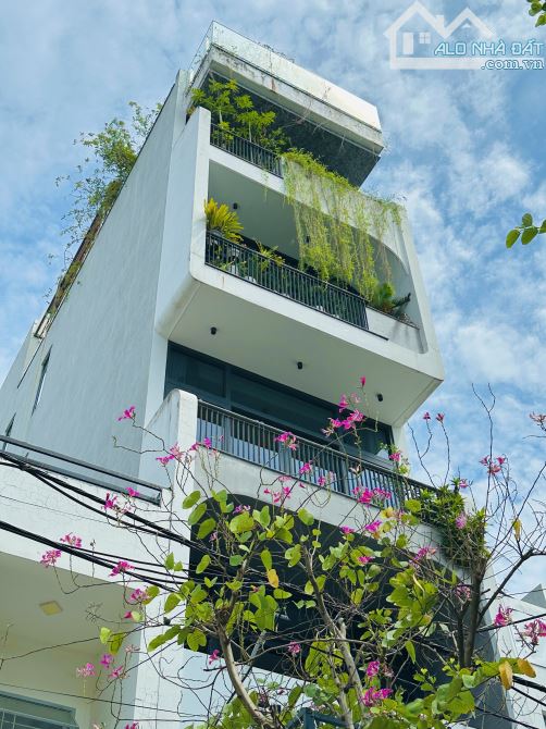 Bán toà căn hộ Mini 7 tầng trung tâm Hải Châu Đà Nẵng