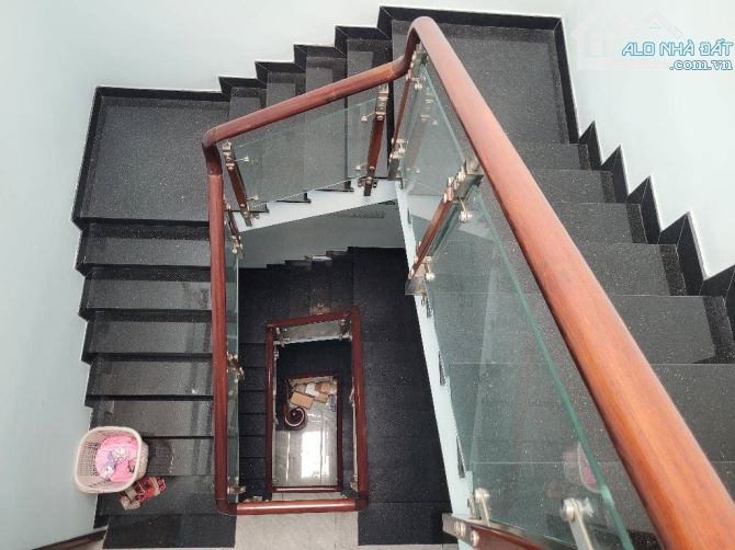 BÁN NHÀ HXH KHU VIP BÀU CÁT – NGUYỄN HỒNG ĐÀO – 84M² – 4 TẦNG – CHỈ 11.5 TỶ