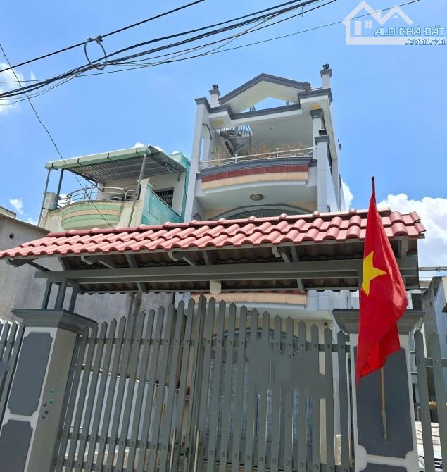 Bán Gấp Giá Rẻ chỉ 45tr/m2 Nhà 1/ HXT đường Bình Trị Đông Bình Tân 4mx28m 3 Tầng chỉ 11 Tỷ