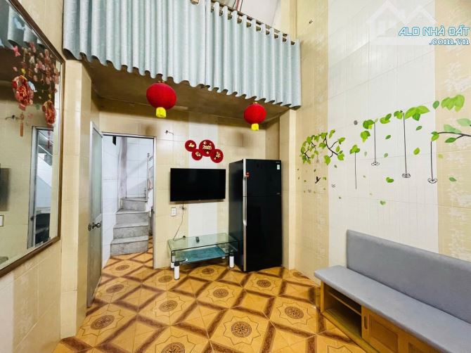 CẦN BÁN NHÀ LÔ GÓC THOÁNG DƯƠNG VĂN BÉ ,HBT HIẾM SỔ CUỒNG ĐẸP 23 M4T CHỈ 4,3 TỶ