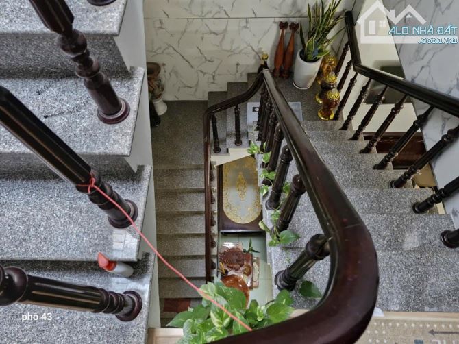 CĂN HỘ 3 TẦNG MAI THÚC LÂN - SÁT GÓC ĐỖ BÁ - DT 151 M2 - NGANG 8M - GIÁ 14 TỶ TL