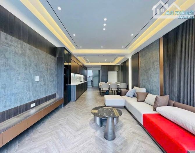 Bán gấp căn Thuỵ Khuê - Tây Hồ, nhà 5 tầng giá chỉ 6,9 tỷ