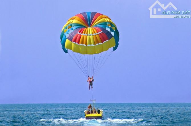 ĐẤT BIỆT THỰ - LƯNG TỰA NÚI - MẶT HƯỚNG BIỂN