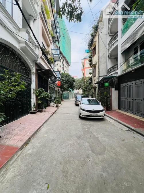 Phân lô 3 ô tô tránh nhau Phùng Chí Kiên, Cầu Giấy DT 56m2 x 4T – chỉ 16.5 tỷ