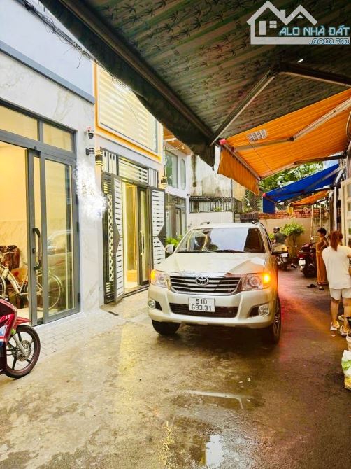 Bán nhà hẻm xe hơi Quang Trung Gò Vấp – 2 tầng – đang cho thuê 8tr/tháng – chỉ 3 tỷ 850