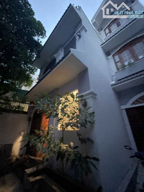 Bán biệt thự ngang 8m vị trí siêu đẹp KDC Đồng Diều Phường 4 Quận 8