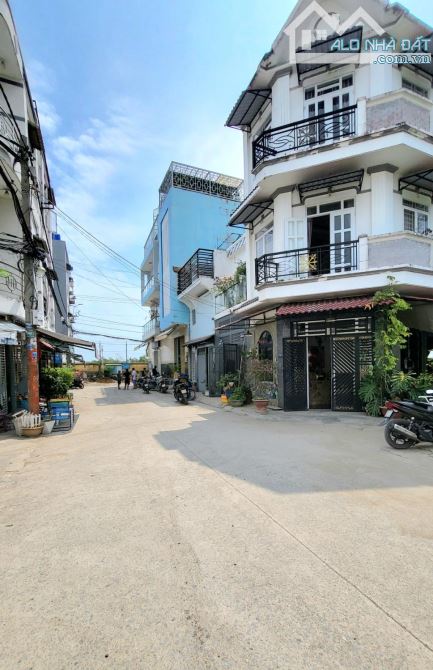 CĂN GÓC 2 MẶT TIỀN - VỪA Ở VỪA KINH DOANH ĐỈNH - 3 TẦNG THÔNG THOÁNG - NHỈNH 6 TỶ