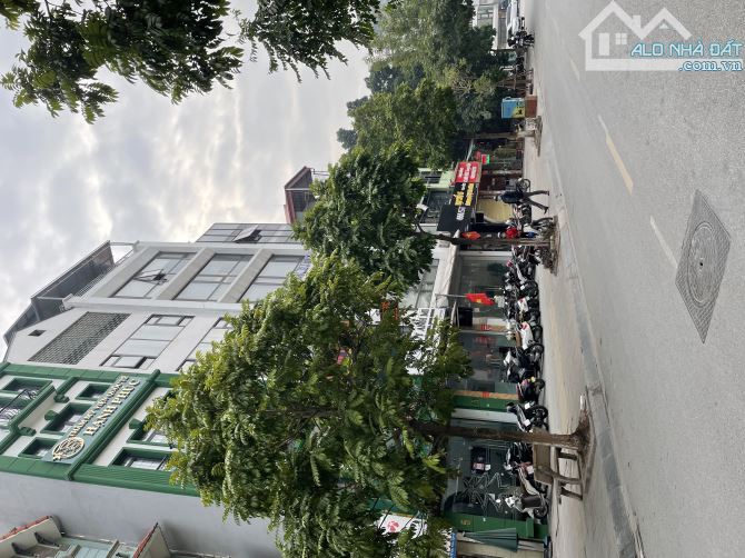Siêu Đẹp! Mặt phố Xuân Đỉnh, Ngoại Giao Đoàn 95m2, MT 5m, KD sầm uất, chỉ 18 tỷ.