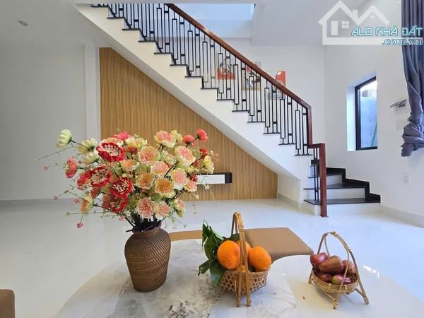 🔥 SIÊU PHÂM KIỆT Ô TÔ NGUYỄN XUÂN HỮU - CẨM LỆ. FULL NỘI THẤT. GIÁ TỐT 🔥