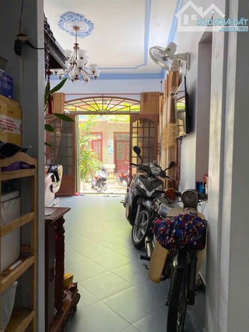 NHÀ ĐÔI HIẾM CÓ – NGANG 8M – KHU VIP K300 CỘNG HÒA – CÓ THU NHẬP ỔN ĐỊNH 19TR/THÁNG