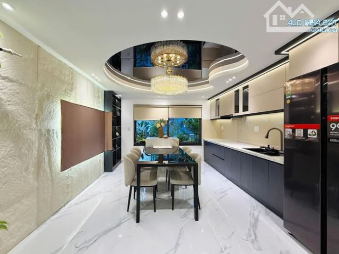 CHỦ GIẢM SÂU 300 TRIỆU - ĐINH TIÊN HOÀNG, ĐA KAO, QUẬN 1.