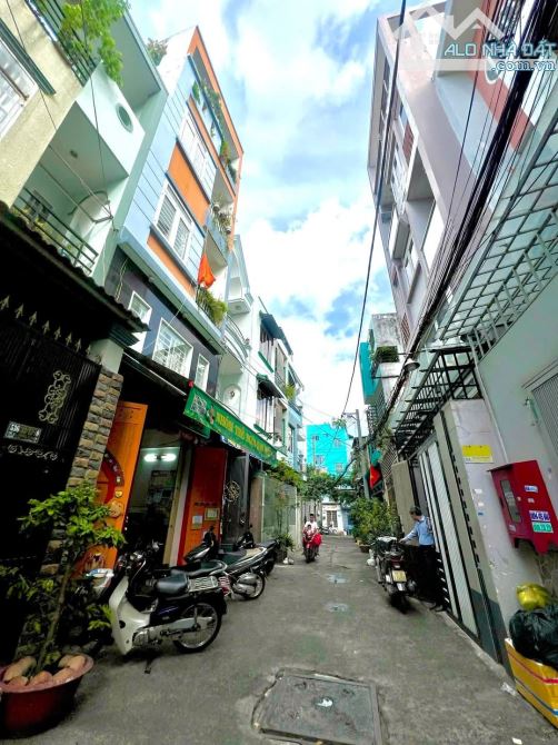 Hẻm Xe Hơi Âu Cơ, Tân Bình - 100M2 - Nở Hậu 8M - Nhà 3 Tầng