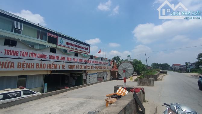 BÁN ĐẤT THỊ XÃ THUẬN THÀNH. 56M2 * MT 4,2M * 1,4 TỶ. Ô TÔ VÀO ĐẤT