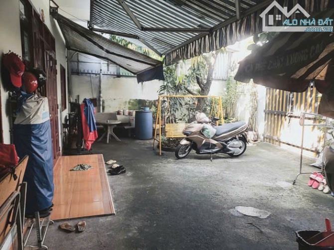 Nhà 2 tầng Mặt Tiền đường ĐÔNG HƯNG THUẬN 27, phường ĐHT, Q12, dt 162m2 (12mx14m). 8,9Tỷ