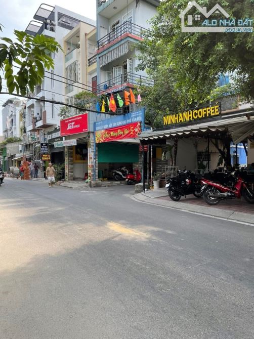Bán gấp Nhà Siêu Rộng 4.5x27- 140m2 - HXH- Ngay Emart - Gò Vấp - 7.6 tỷ
