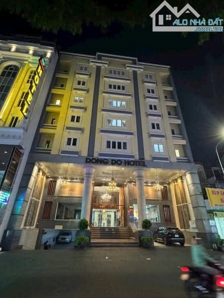 TÒA KHÁCH SẠN NGUYỄN THÁI BÌNH – P.12 – Q. TÂN BÌNH