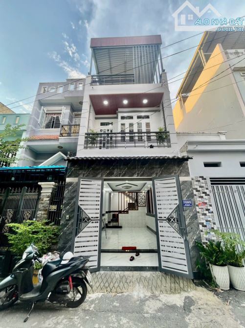 SUÊU PHẨM 🏡 ĐẸP 3TẦNG - NGAY LÂM THỊ HỐ - SÁT B HIỆP THÀNH CITY-VỊ TRÍ VÀNG - HTẢI THÔNG