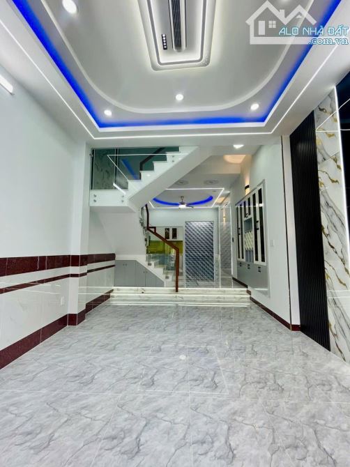 BÁN NHÀ 3 TẦNG PHƯỜNG TĂNG NHƠN PHÚ B THÀNH PHỐ THỦ ĐỨC