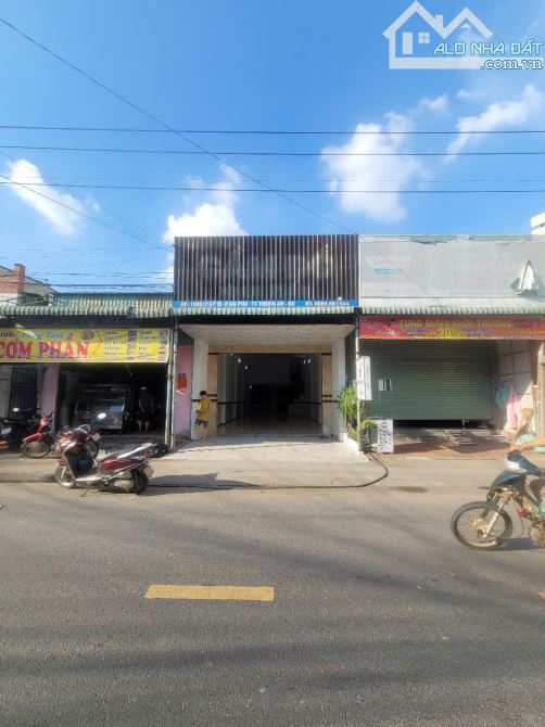 5Tỷ6__123m2 (5x25)__Nhà mặt tiền đường Phan Đình Giót__ngay khúc chợ Kinh Doanh quá OK