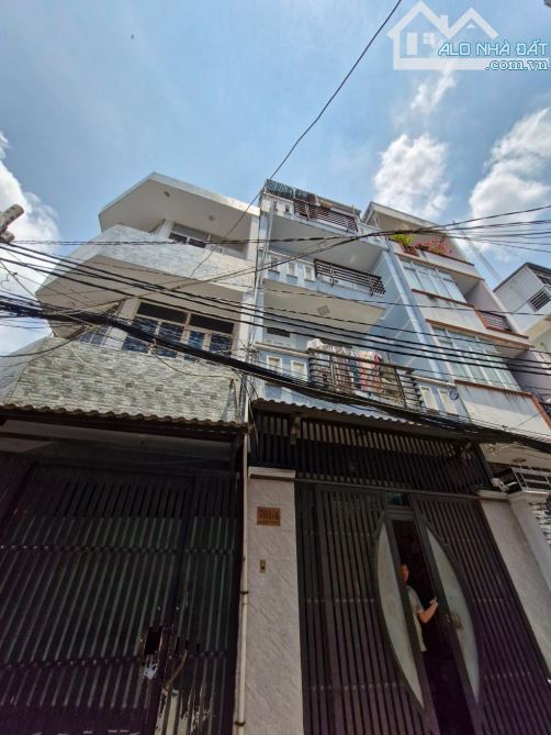 NHÀ CĂN GỐC  -HẺM 7 CHỖ NGỦ TRONG NHÀ- CÁCH MẶT TIỀN TRẦN XUÂN SOẠN 1 TRỤC THẮNG 30M