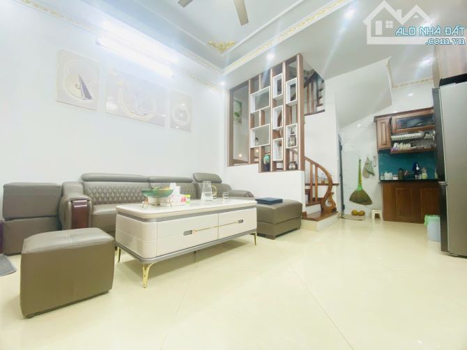 Bán nhà phan đình giót là khê hà đông ô tô tránh gần DT34m2 giá hơn 7 tỷ
