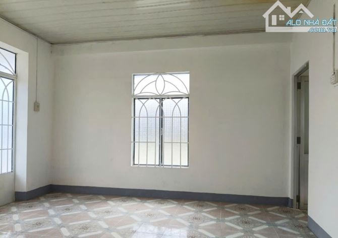 Cần bán nhanh nhà mặt tiền đường Ngô Đến, phường Ngọc Hiệp, TP Nha Trang.