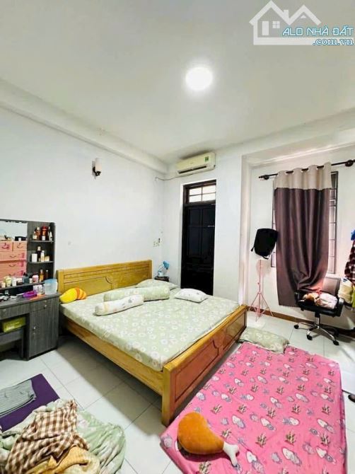 VỊ TRÍ ĐỈNH - Lê Văn Lương Q7 - 51m2 - 3PN - Thuê 10tr/th - Nhỉnh 3 TỶ