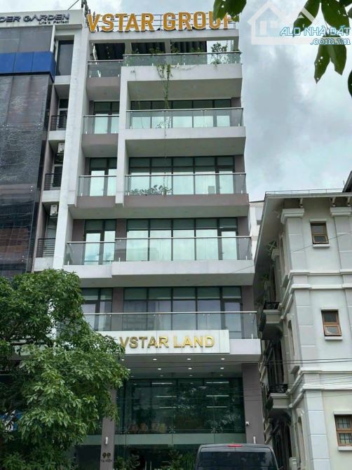 bán nhà mặt nguyễn văn trỗi p.8 q.phú nhuận dt:14x18m cn:358m2 kc:hầm 7 lầu giá:138 tỷ