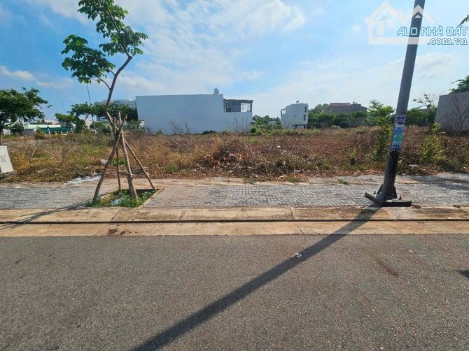 Đất phường Long Tâm 5x21 thổ cư. Đường nhựa