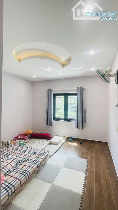 Cần bán gấp nhà HXH Vườn Lài, nhà thiết kế hiện đại. DT 4x17m. Giá 7.1 tỷ TL