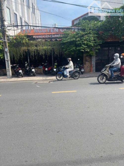 280 Lê Quang Định 12x35 CN 350 tỷ. Giá rẻ hơn thị trường 10 tỷ