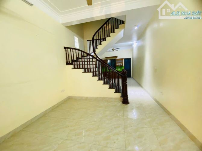 Bán nhà trần phú văn quán hà đông lô góc 5 tầng DT33m2 giá nhỉnh 7 tỷ