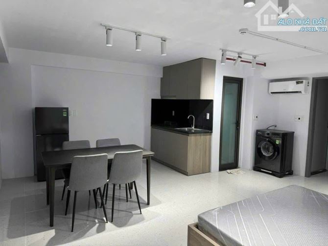 Bán toà căn hộ góc ba mặt thoáng phố Tây An Thượng, Cách Biển Mỹ Khê 300m