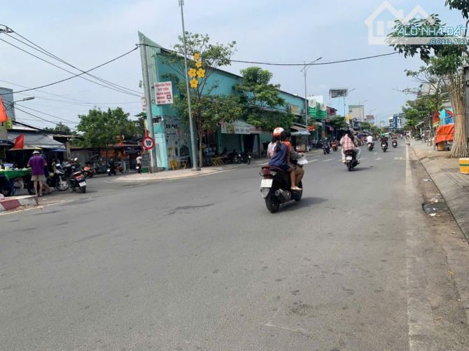 Bán gấp đường Thạnh Lộc 19, Quận 12 - Gần ngã tư Ga dt 11x16m