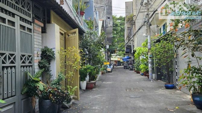 Bán nhà / Huỳnh Văn Nghệ P12 Gò Vấp  HXH DT 4,5mx13,3m Giá 6 Tỷ TL