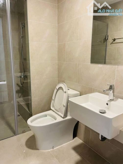 Căn hộ Ruby Garden ,P15,Tân Bình :75m2,2p ngủ,2wc,NT,9tr/th