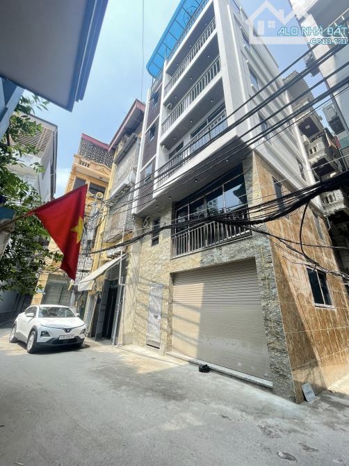 Tô Vĩnh Diện – PHÂN LÔ – Ô TÔ TRÁNH – THANG MÁY – LÔ GÓC 6 TẦNG