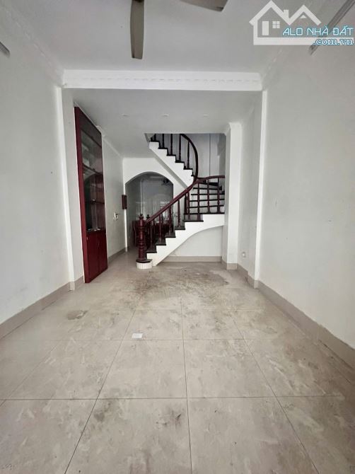 PL PHẠM TUẤN TÀI - ÔTÔ NGÕ THÔNG 35m2 5 tầng mặt tiền 3.4m Giá 15.5 tỷ