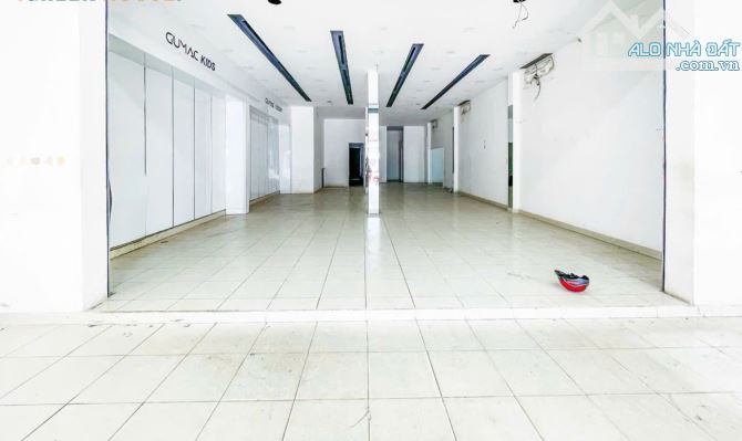 CHo thuê nhà mặt tiền đường Nguyễn oanh 8x13m thông suốt