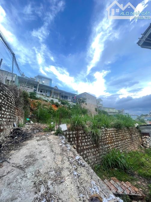 CẦN BÁN LÔ ĐẤT FULL THỔ 50M2 1,8TY KIM ĐỒNG, P6. ĐÀ LẠT