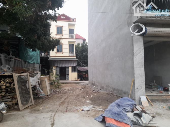 ĐẤT BIÊN GIANG ĐƯỜNG 2 ÔTÔ TRÁNH 3.X TỶ