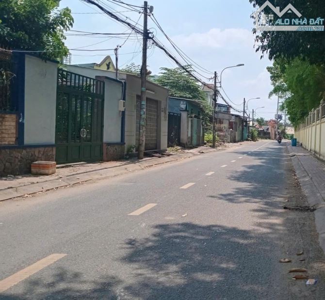 Đất mặt tiền đường 6 Long Trường 11,3 tỷ/200m2 thổ cư